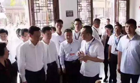 茅台PK万达，助丹寨脱贫攻坚
