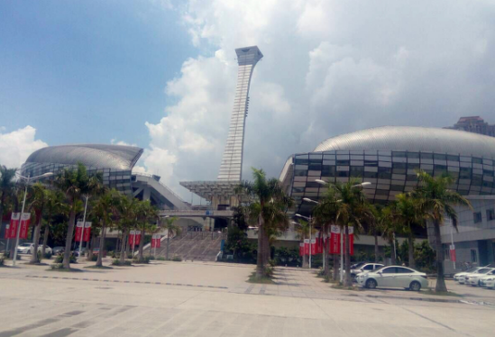蓝卡科技：无人值守停车场助力泉州海