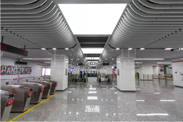 杭州地铁2号线西北段顺利通车 三思LE