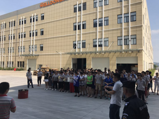 落实消防工作提高安全意识 惠尔顿儿童