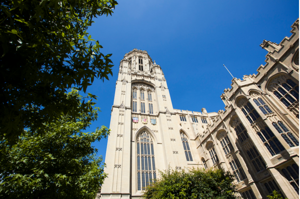 英国留学择校，看当地学生如何选大学