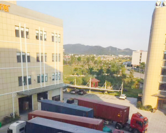 儿童安全座椅哪个品牌好？惠尔顿热销