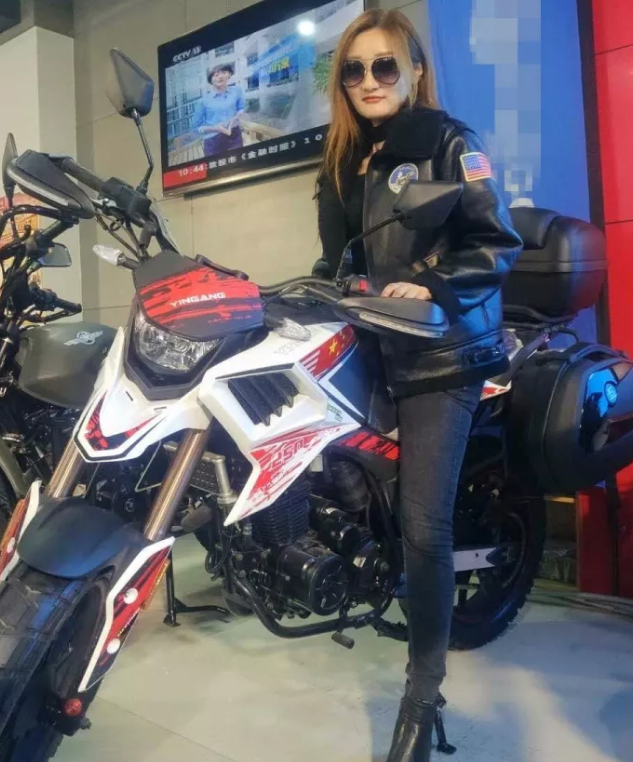 京东银钢旗舰店开启“疯狂双11”电商促