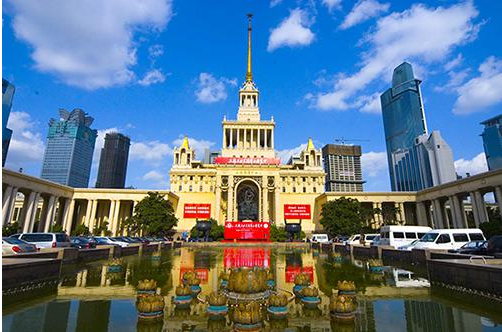 亿百润上博会感恩大回馈 诚邀理财师客