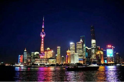 共享上博会理财盛宴 亿百润同步活动上